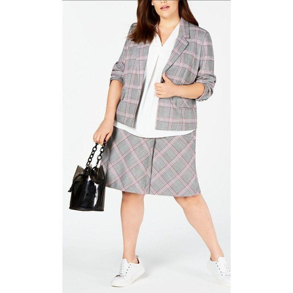Bar III Trendy Plus Size Plaid Skirt  22w Plaid